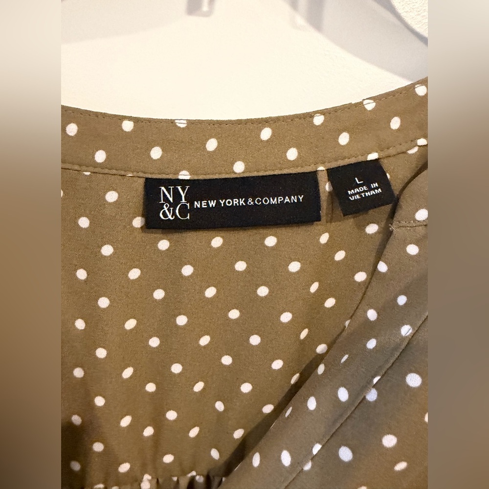 NY & Company Polka Dot Tie Front Blouse – Size L - Picture 2 of 3